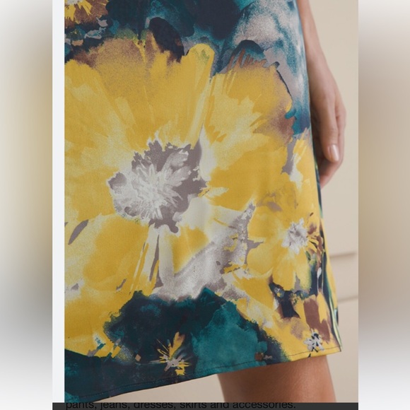 Chico’s Satin Floral Dress NWT - Picture 3 of 6